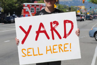 Yard Sell: The Handwritten Font That Makes Your Promotions Pop